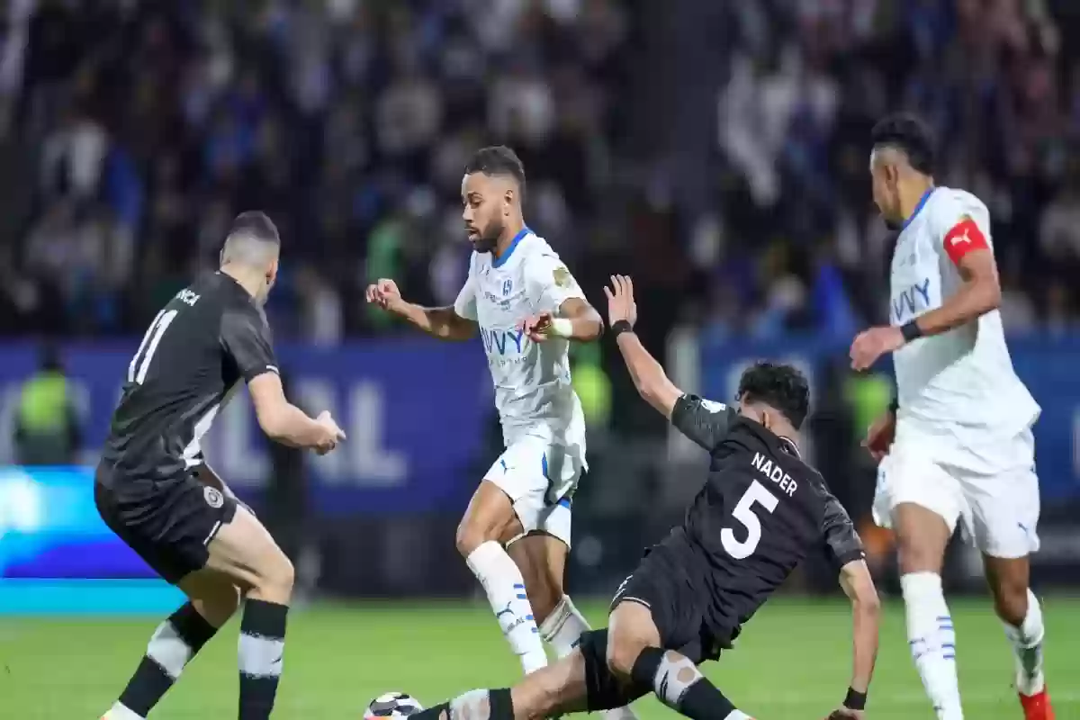 الشباب يكشف حوار صادم مع الحكم في ديربي الهلال 